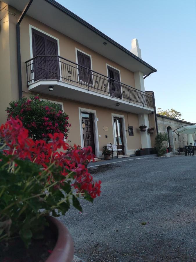 B&B Relais Aeclanum Mirabella Eclano Экстерьер фото